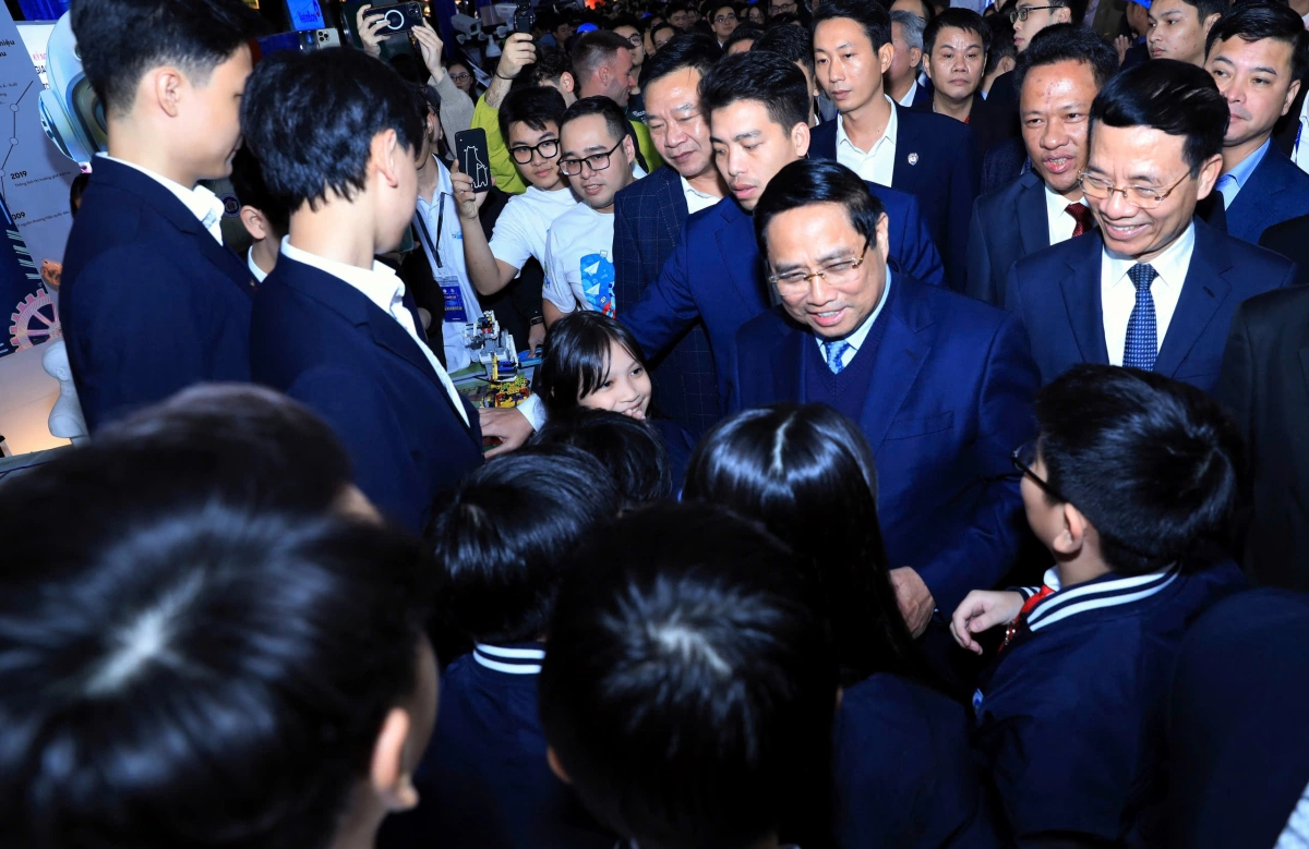 Thủ tướng: Cả xã hội đổi mới sáng tạo, đất nước sẽ chuyển mình mạnh mẽ